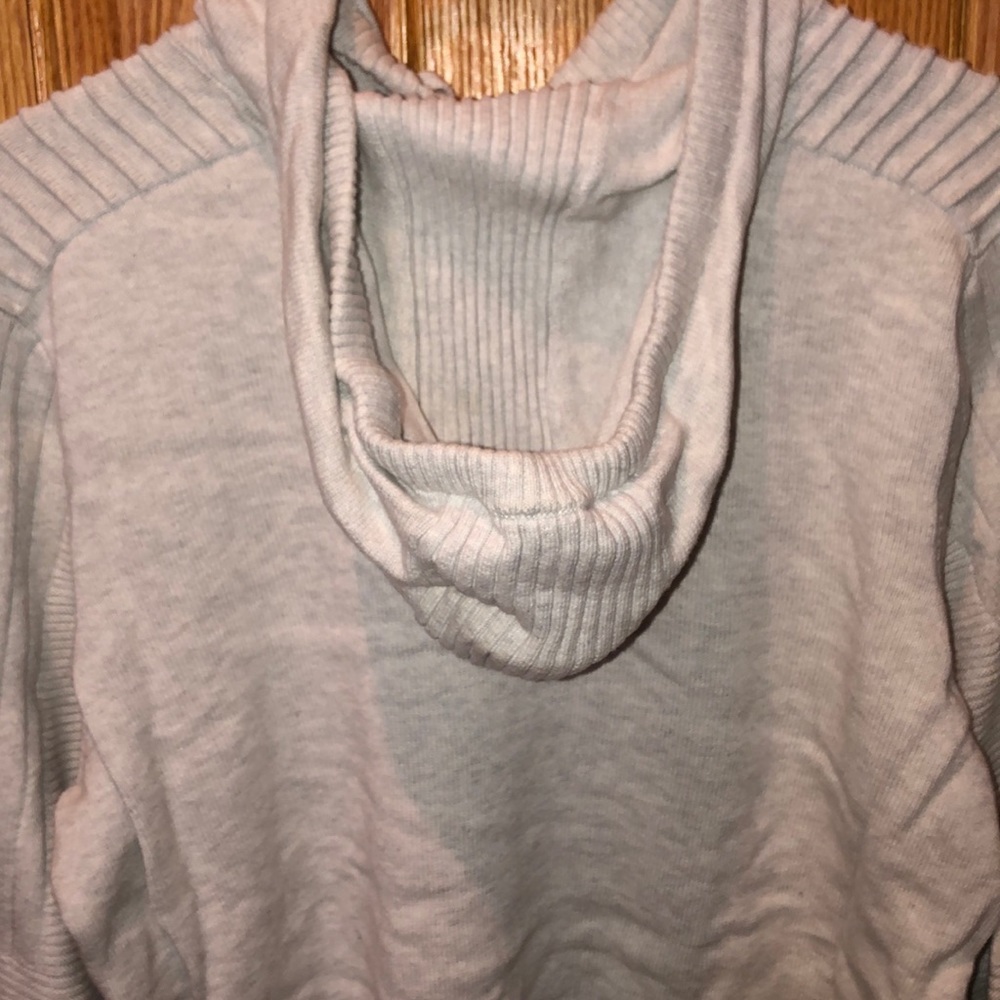 INC pullover - Picture 2 of 2